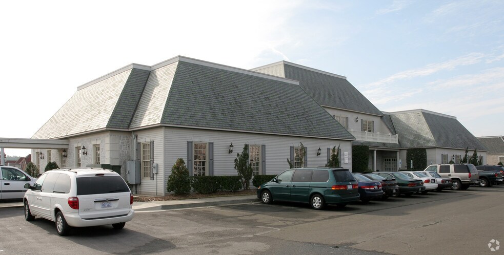 4323 Ben Franklin Blvd, Durham, NC à louer - Photo de l’immeuble – Image 2 sur 4