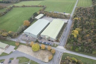 Plus de détails pour Ramsbury Rd, Hungerford - Industriel/Logistique à louer