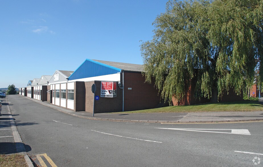 First Ave, Kingswinford à louer - Photo principale – Image 1 sur 3