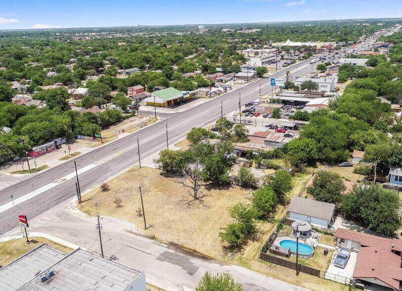 1707 Culebra Road, San Antonio, TX à louer - Photo de l’immeuble – Image 2 sur 8