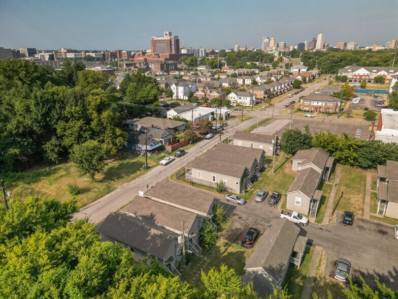 1044 Delmar Ave, Memphis, TN à vendre - Aérien – Image 2 sur 18