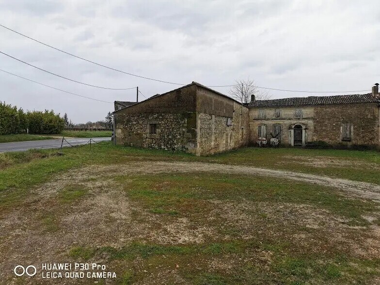 Industriel/Logistique dans Villegouge à vendre - Photo de l’immeuble – Image 2 sur 2