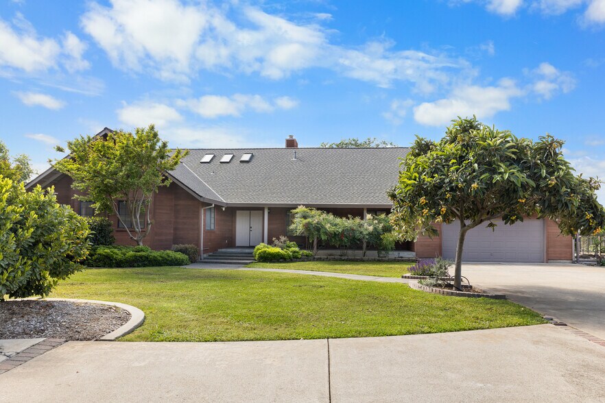 9930 Calvine Rd, Sacramento, CA à vendre - Photo de l’immeuble – Image 3 sur 101