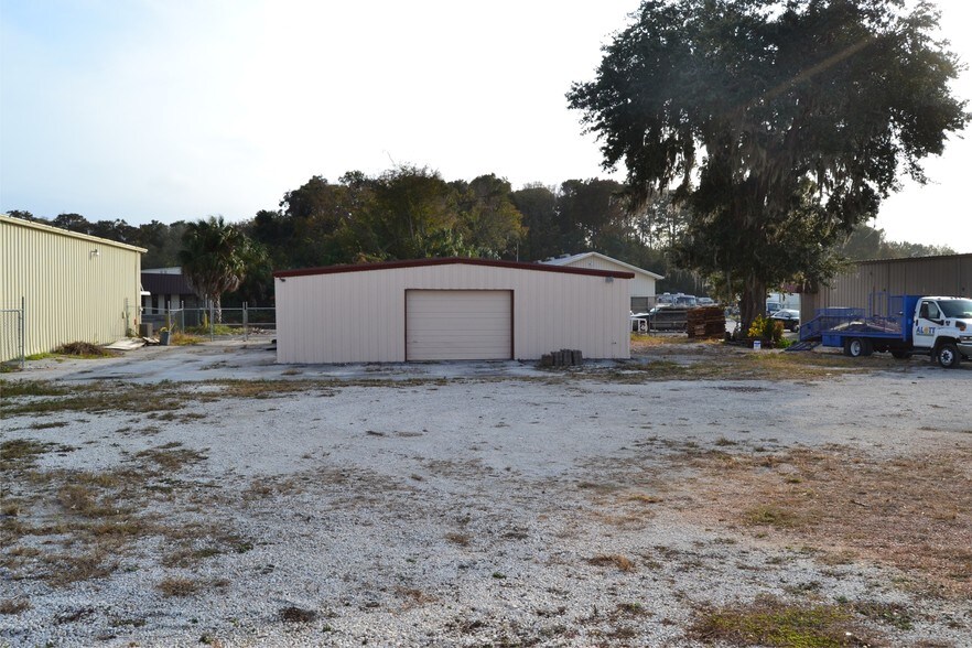 6603 Industrial Ave, Port Richey, FL à louer - Photo de l’immeuble – Image 3 sur 9