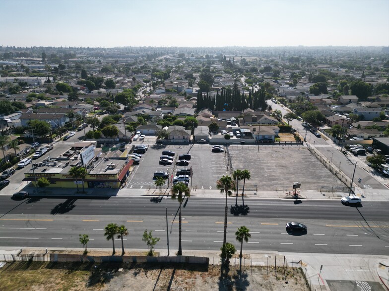 10500 S Prairie Ave, Inglewood, CA à vendre - Photo de l’immeuble – Image 2 sur 23