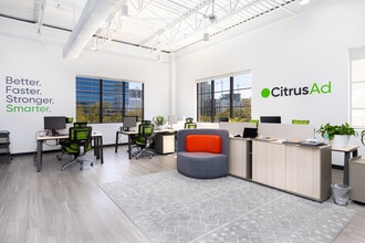 136 4th St N, Saint Petersburg, FL à louer Photo intérieure– Image 1 sur 1