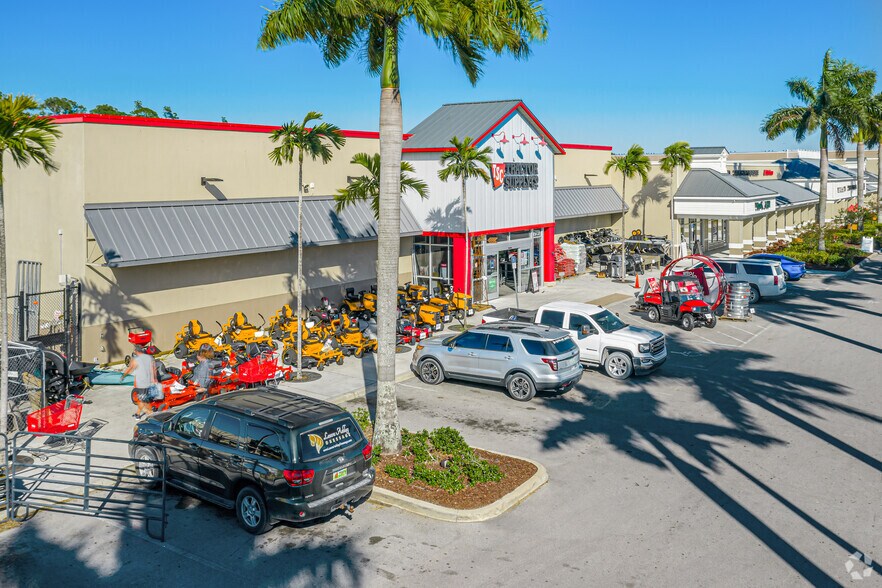 15625 Southern Blvd, Loxahatchee, FL à louer - Photo de l’immeuble – Image 3 sur 10