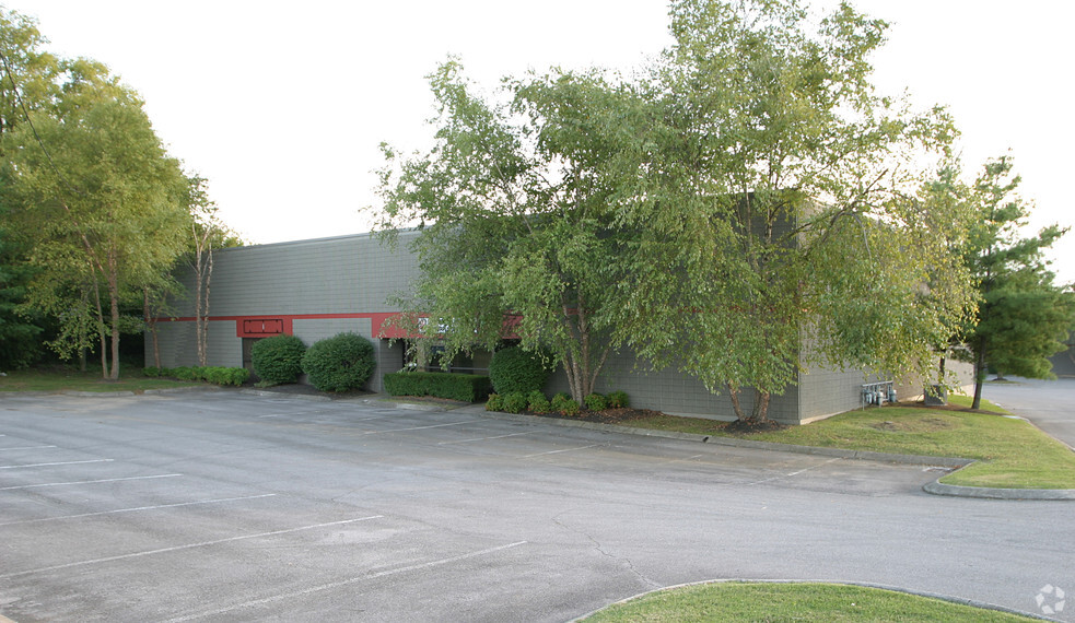1205 Antioch Pike, Nashville, TN à louer - Photo de l’immeuble – Image 3 sur 12