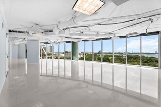 900 Biscayne Blvd, Miami, FL à louer Photo intérieure– Image 2 sur 7
