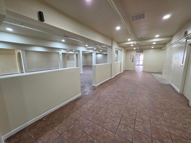 1093 Airport Rd, Imperial, CA à louer - Photo de l’immeuble – Image 3 sur 11