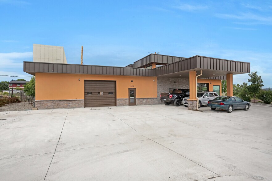 8538 Saulsbury St, Littleton, CO à vendre - Photo de l’immeuble – Image 2 sur 8