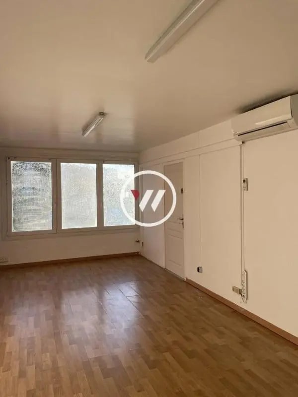 Bureau dans Marseille à louer Photo intérieure– Image 1 sur 3