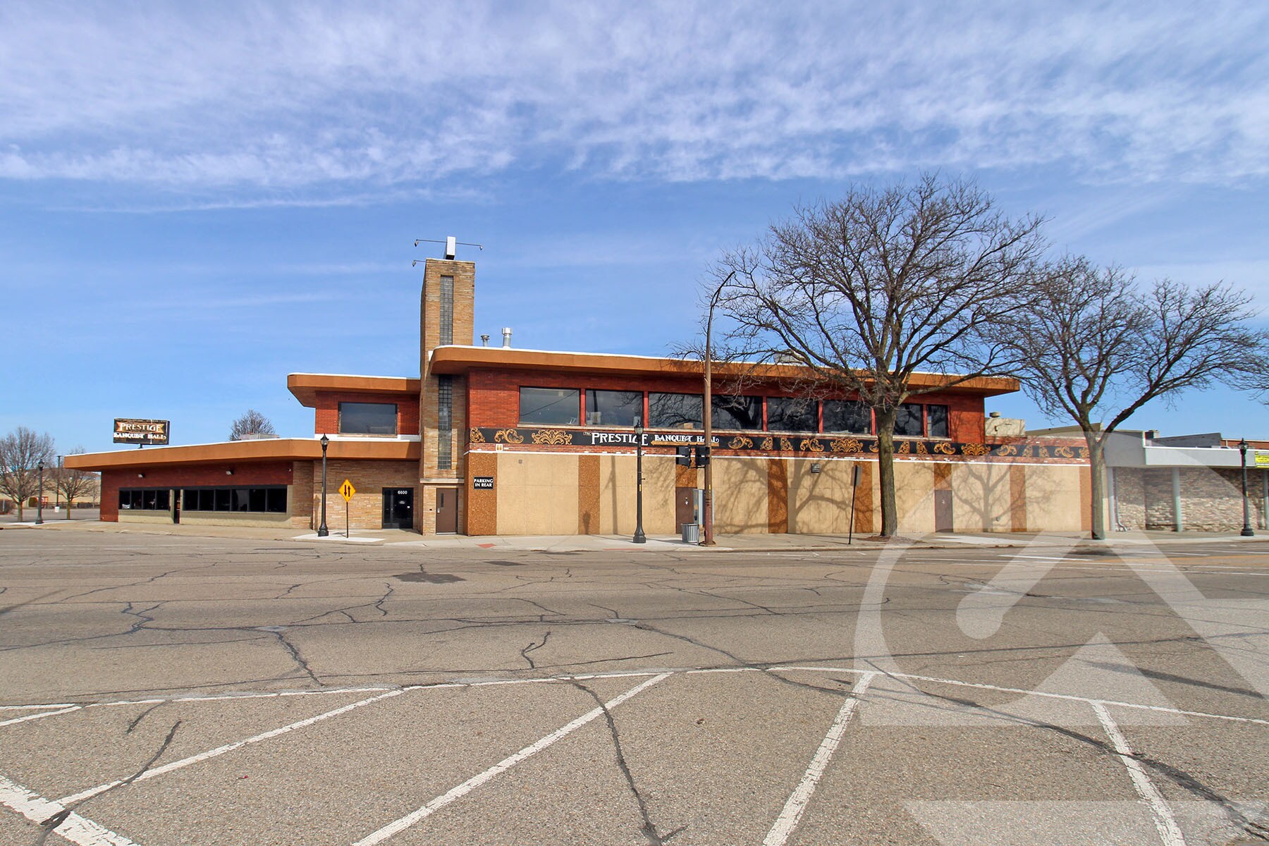 6600 Allen Rd, Allen Park, MI à vendre Photo principale– Image 1 sur 2