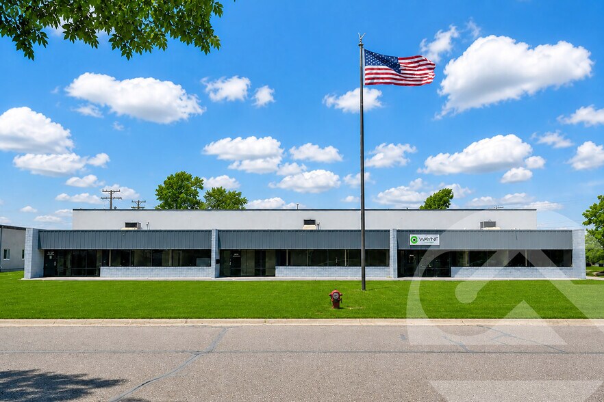 29425-29445 Wall St, Wixom, MI à louer - Photo principale – Image 1 sur 3