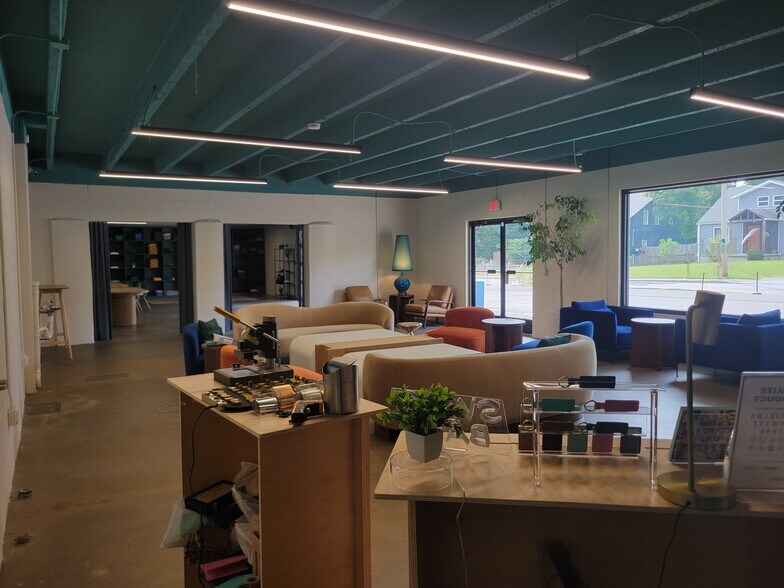 1531 Jones Ave, Nashville, TN à louer - Photo de l’immeuble – Image 2 sur 4