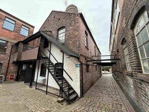 Beaufort Rd, Stoke On Trent à louer Photo de l’immeuble– Image 1 sur 8