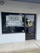 6011-6025 103rd St, Jacksonville, FL à louer Photo intérieure– Image 1 sur 9