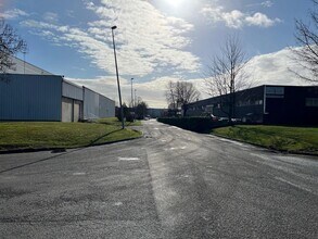 36 Avenue Marcel Paul, Tremblay En France à louer Photo de l’immeuble– Image 2 sur 17