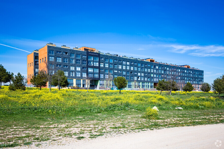 Bureau dans Leganés, Madrid à vendre - Photo principale – Image 1 sur 3