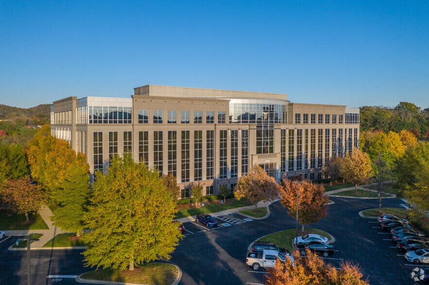 6550 Carothers Pky, Franklin, TN à louer - Photo principale – Image 1 sur 29