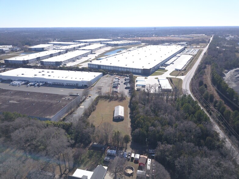11441 Nations Ford Rd, Pineville, NC à louer - Photo de l’immeuble – Image 2 sur 2
