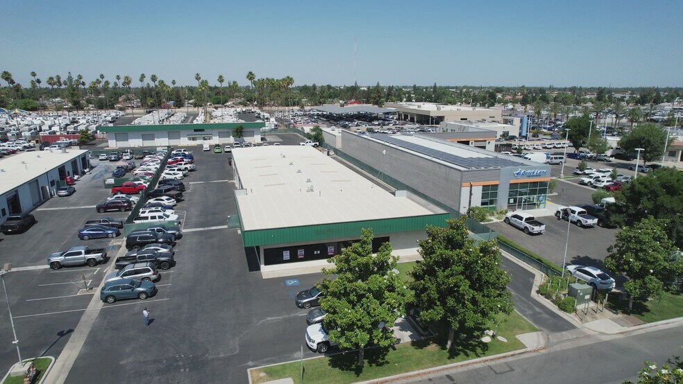 5401 Gasoline Alley Dr, Bakersfield, CA à louer - Vidéo sur l’annonce professionnelle – Image 2 sur 13