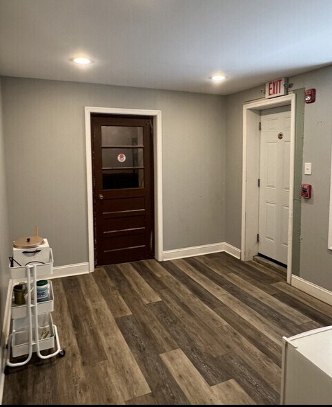 4331 Main St, Philadelphia, PA à louer - Photo de l’immeuble – Image 3 sur 5