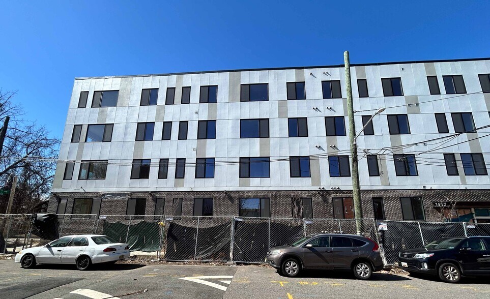 1415 Young St SE, Washington, DC à vendre - Photo de l’immeuble – Image 3 sur 21