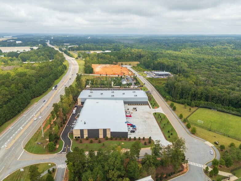 1001 Moba Dr, Peachtree City, GA à louer - Photo de l’immeuble – Image 2 sur 8