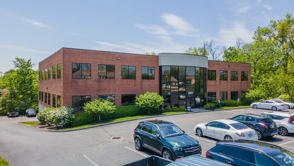 6355 E Kemper Rd, Sharonville, OH à louer - Photo principale – Image 1 sur 4