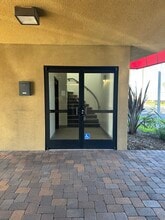 2700-2750 Pacific Coast Hwy, Torrance, CA à louer Photo de l’immeuble– Image 2 sur 13