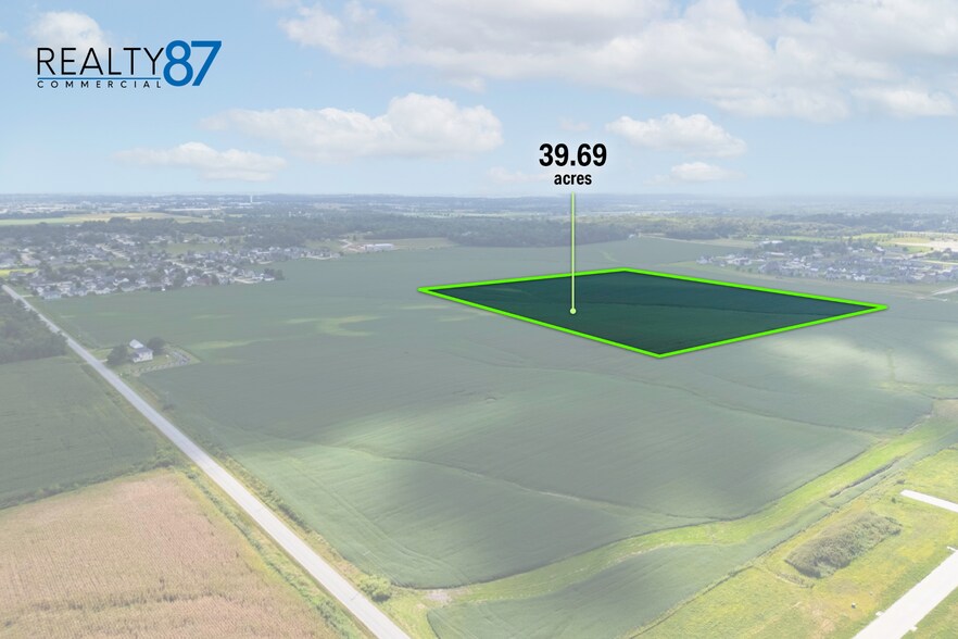 N Center Point rd, Robins, IA à vendre - Aérien – Image 1 sur 19