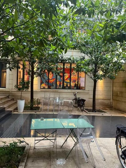 54 Rue De Monceau, Paris à louer - Photo de l’immeuble – Image 2 sur 19