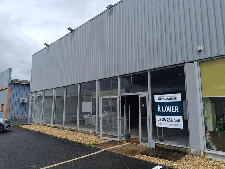 11 Rue Des Commerces, Marsac-sur-l'Isle à louer - Photo de l’immeuble – Image 1 sur 10