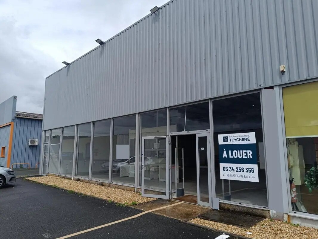 11 Rue Des Commerces, Marsac-sur-l'Isle à louer Photo de l’immeuble– Image 1 sur 11