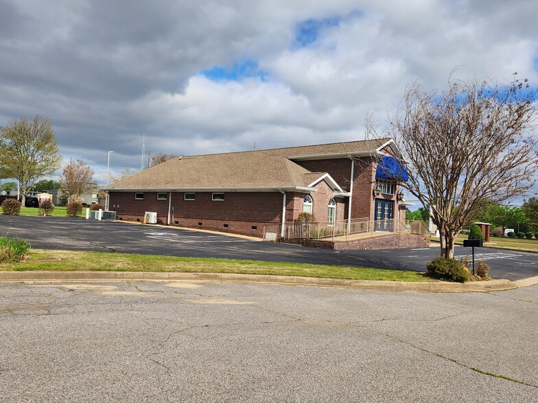 1301 Medical Park Cir, Union City, TN à louer - Photo intérieure – Image 3 sur 20