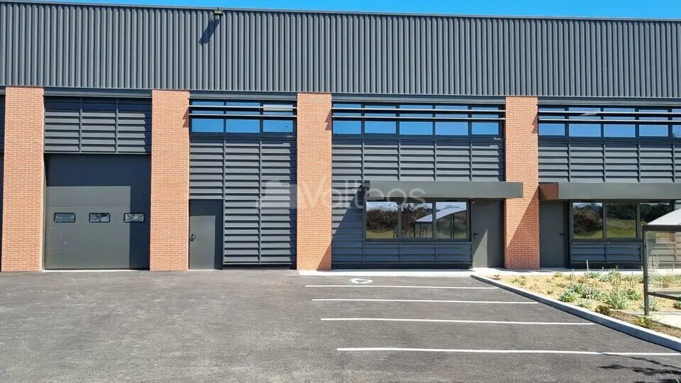 Local d'activités dans Pibrac à vendre - Photo de l’immeuble – Image 1 sur 8