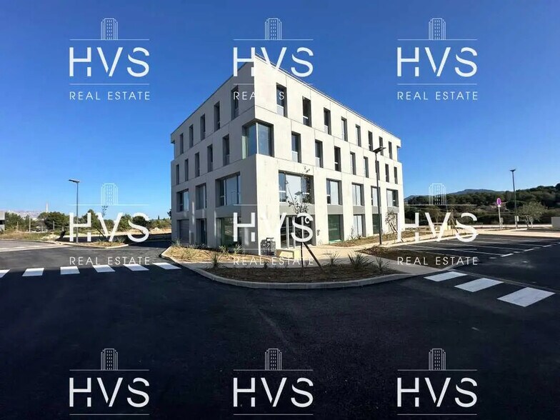 1480 Avenue D'Armenie, Gardanne à vendre - Photo de l’immeuble – Image 2 sur 10