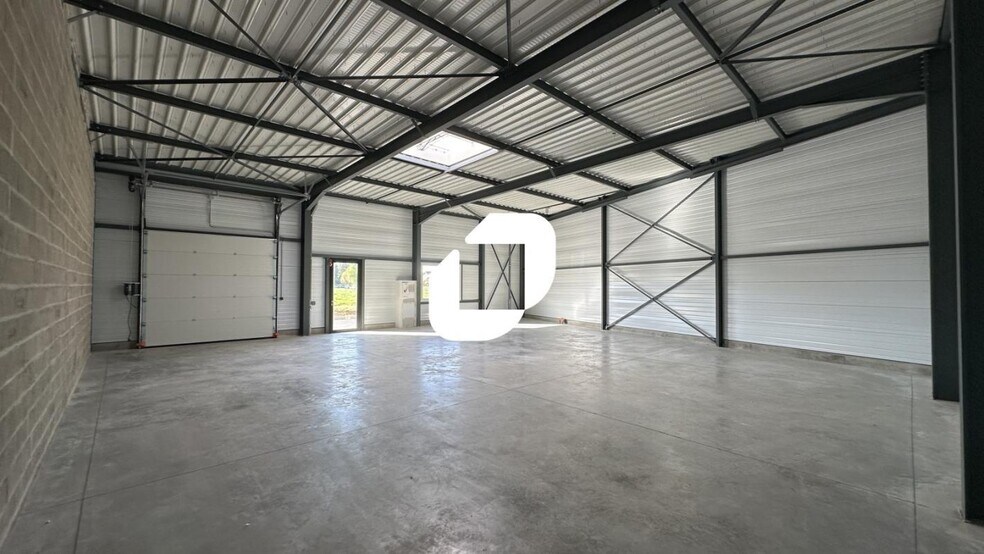 Local d’activités dans WINGERSHEIM à louer - Photo intérieure – Image 3 sur 9