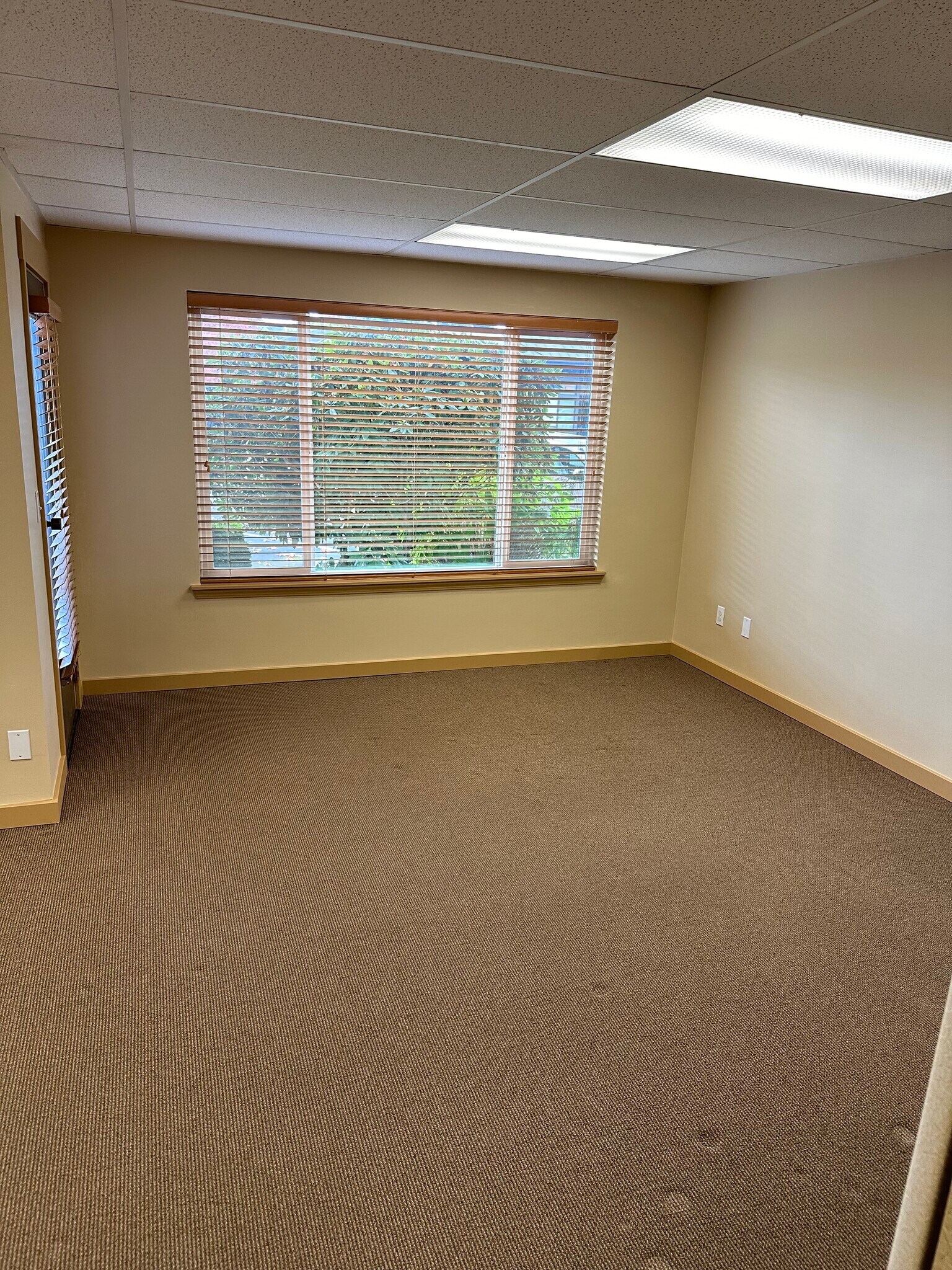 3209 Colby Ave, Everett, WA à louer Photo intérieure– Image 1 sur 6