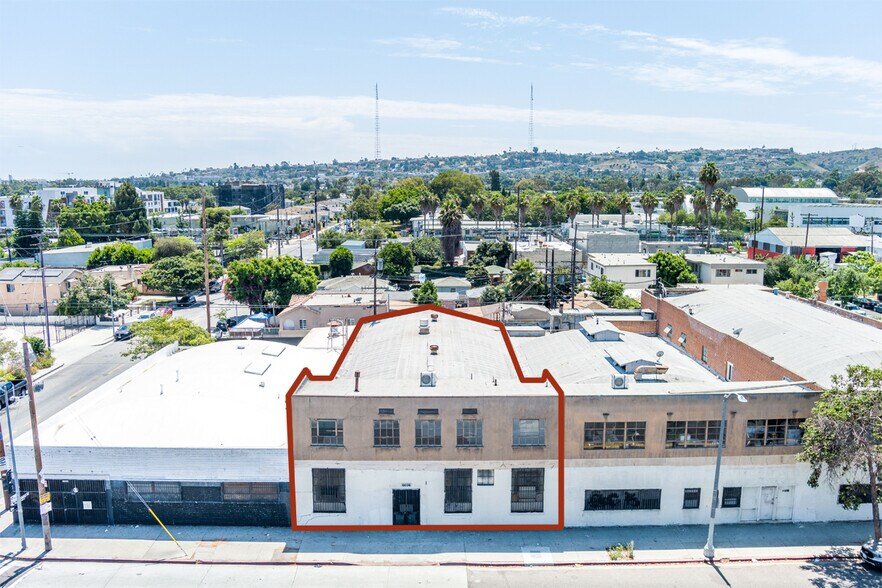 4606-4620 W Jefferson Blvd, Los Angeles, CA à louer - Photo de l’immeuble – Image 1 sur 12