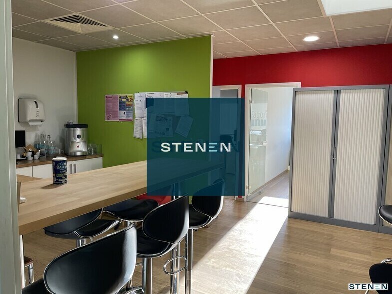 Bureau dans Aubagne à vendre - Photo intérieure – Image 3 sur 24