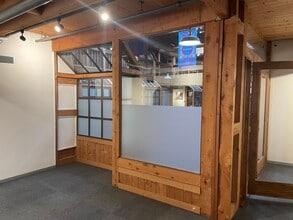 350 Townsend St, San Francisco, CA à louer Photo intérieure– Image 2 sur 7