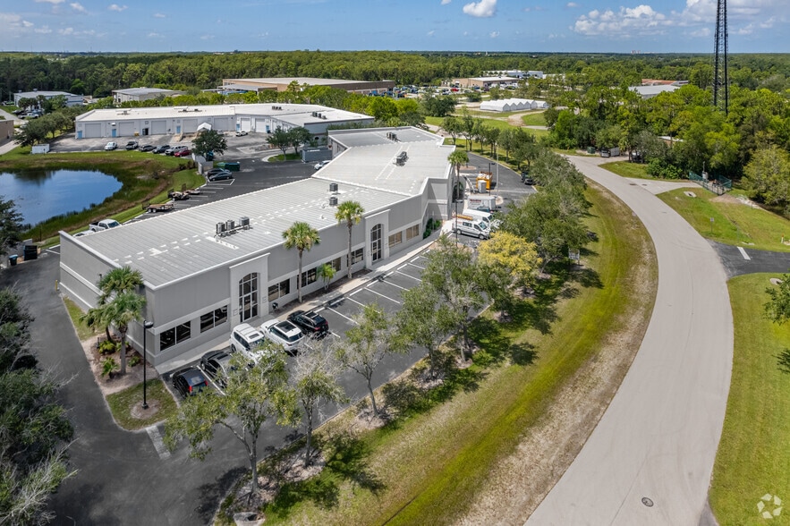 10060 Amberwood Rd, Fort Myers, FL à louer - Aérien – Image 2 sur 5