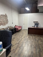 117 Broad St, Kingsport, TN à louer Photo intérieure– Image 1 sur 2