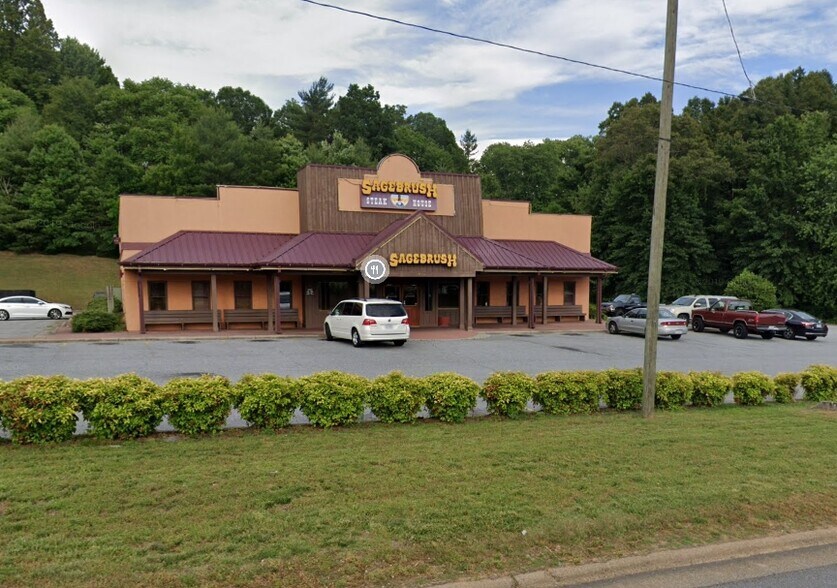 954 Blowing Rock Blvd, Lenoir, NC à vendre - Photo de l’immeuble – Image 3 sur 3