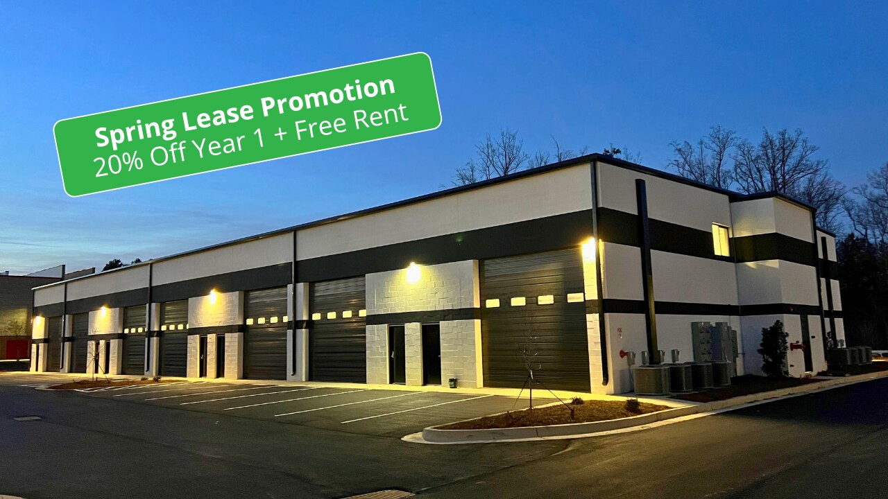 5705-5765 Stables Way, Alpharetta, GA à louer Photo principale– Image 1 sur 34