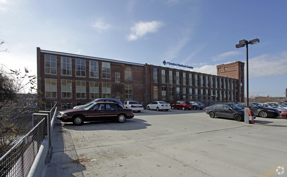 25 Marston St, Lawrence, MA à louer - Photo de l’immeuble – Image 2 sur 50