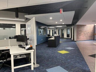 Plus de détails pour 825 Victors Way, Ann Arbor, MI - Bureau à louer