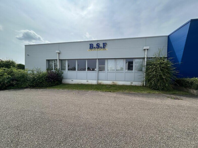 Local d'activités dans Metz à vendre - Photo de l’immeuble – Image 2 sur 17